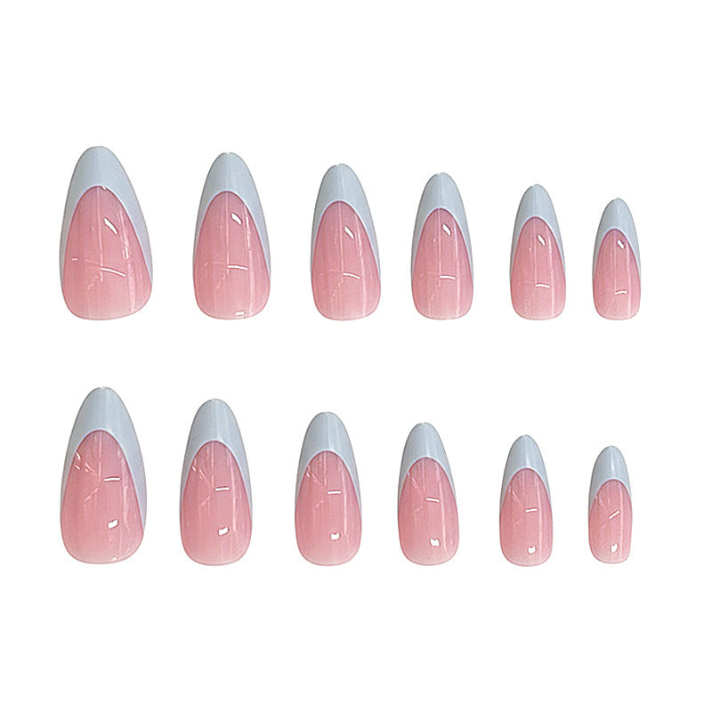 Elegante Stiletto Druck-Nagelspitzen Karnz