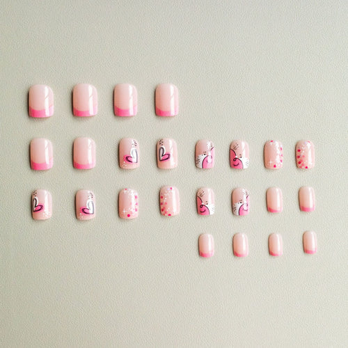 Künstlerisches Nail Art Kit mit Herz- und Funkeldesigns