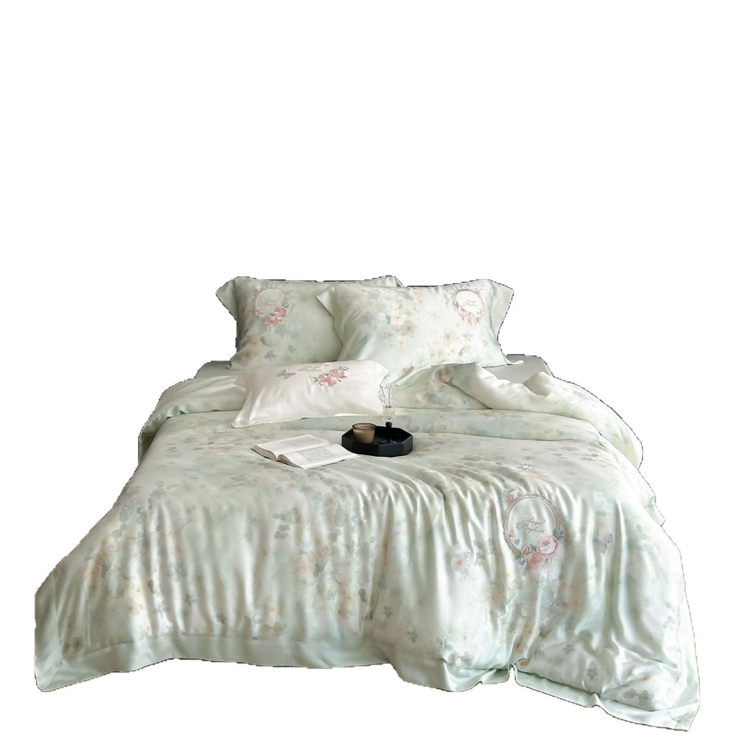 Luxuriöses Baumwollsatin-Bettwäsche-Set mit floralem Aquarellprint und zarter Stickerei