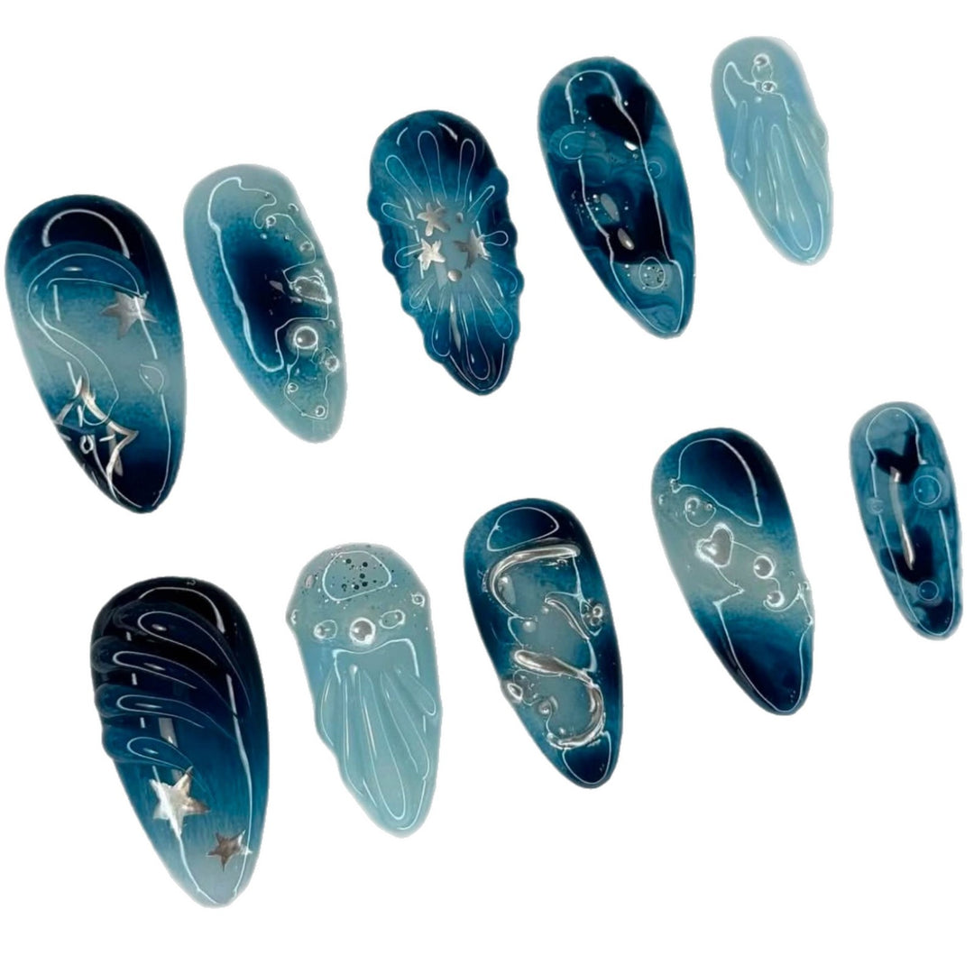 Thematic Artisan Press-On Nail Set Karnz