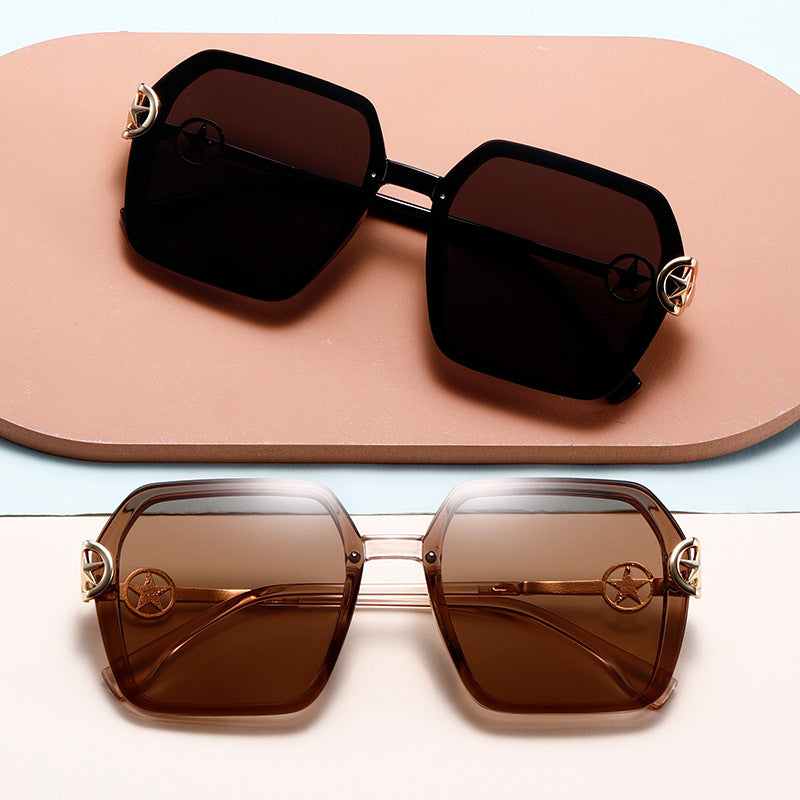 Damen Modische Sonnenbrille mit luxuriösen Verzierungen Karnz