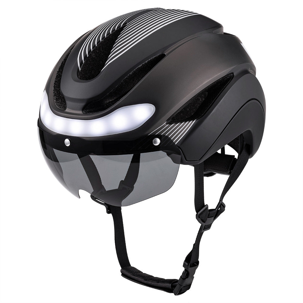 Fortgeschrittene Fahrradhelm mit integriertem Sicherheitslicht Karnz