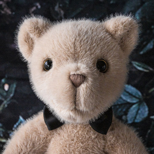 Erbstück Plüsch Teddy Bär mit Satin Fliege