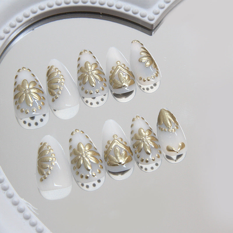 Dekorativer Nagelkunst Design Karnz