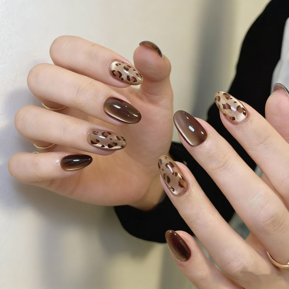 Kunstnägel Im Eleganten Leopardenmuster Karnz