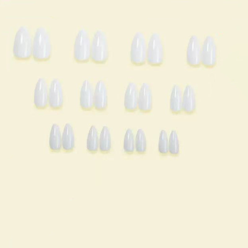 Nagelverlängerungsform Karnz