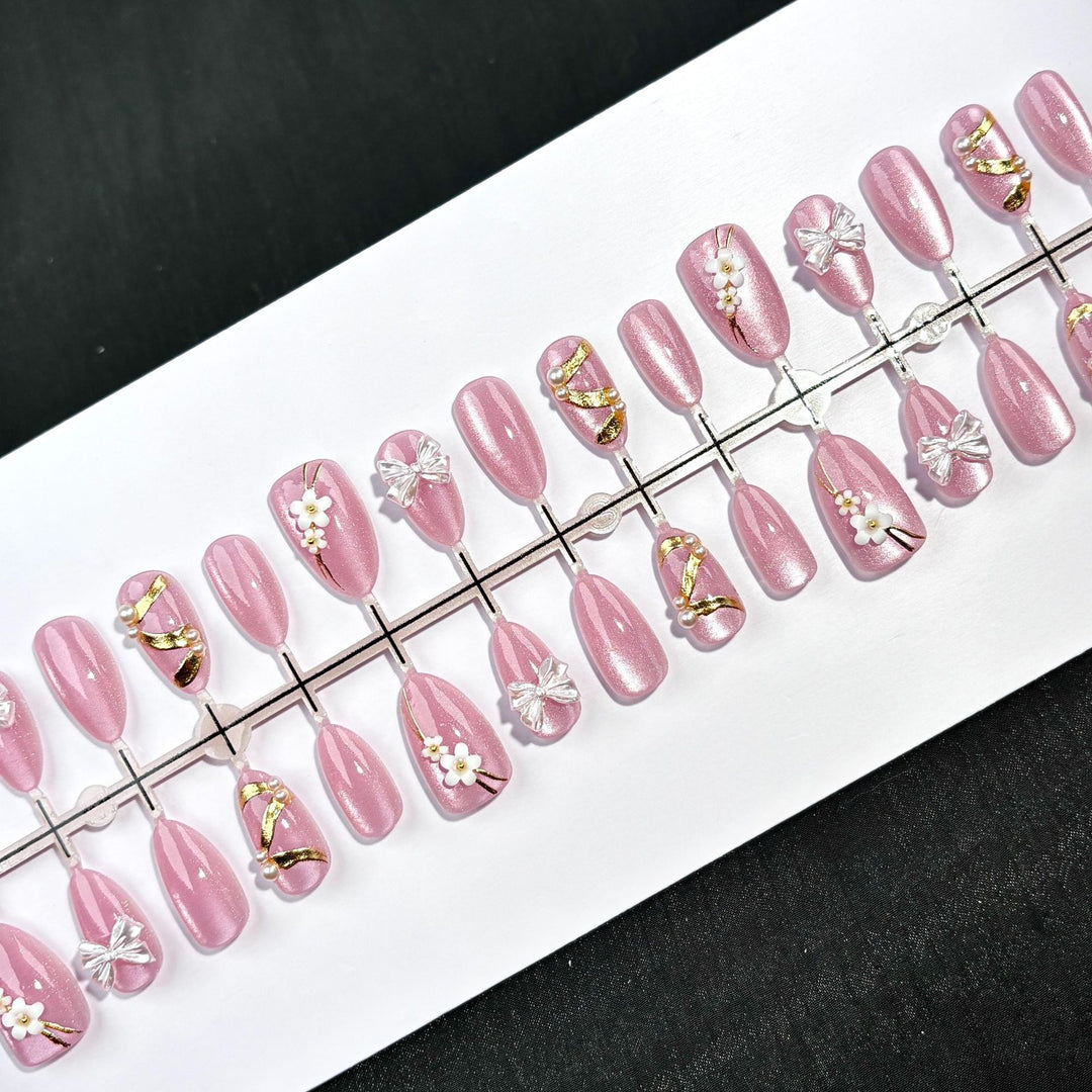 Elegantes dekoratives Press-On-Nagelkunst-Set 1790745300