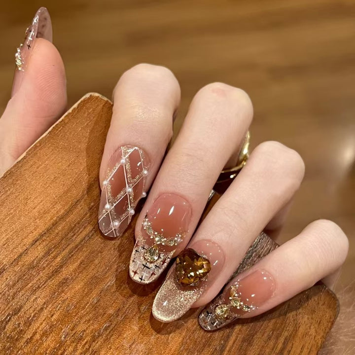 Künstlerische Nageldesigns Set Karnz