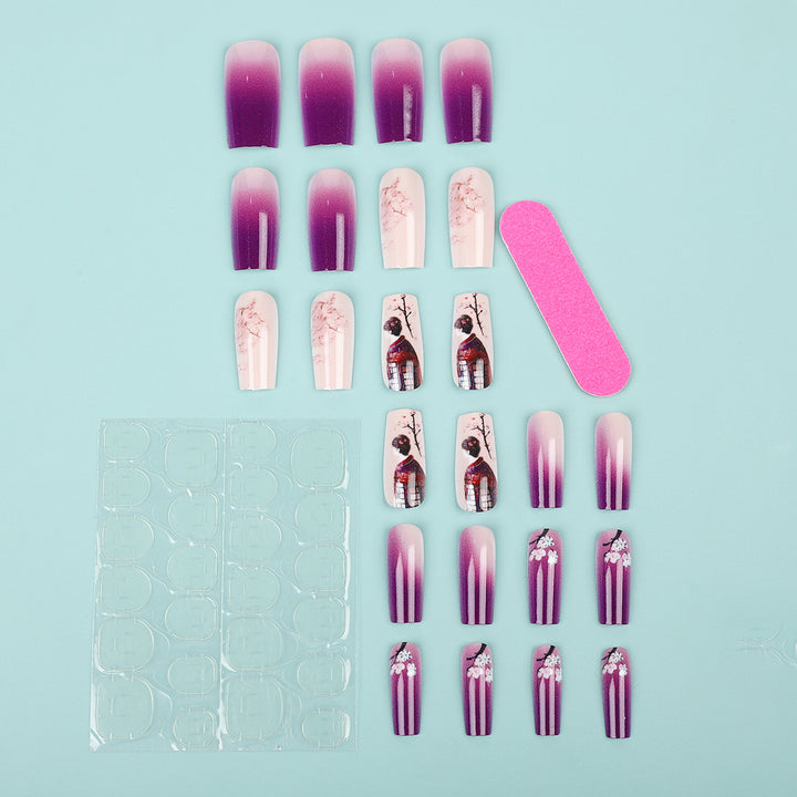 Elegantes Kunstnägel Set mit Ombre-Design und künstlerischen Akzenten Karnz