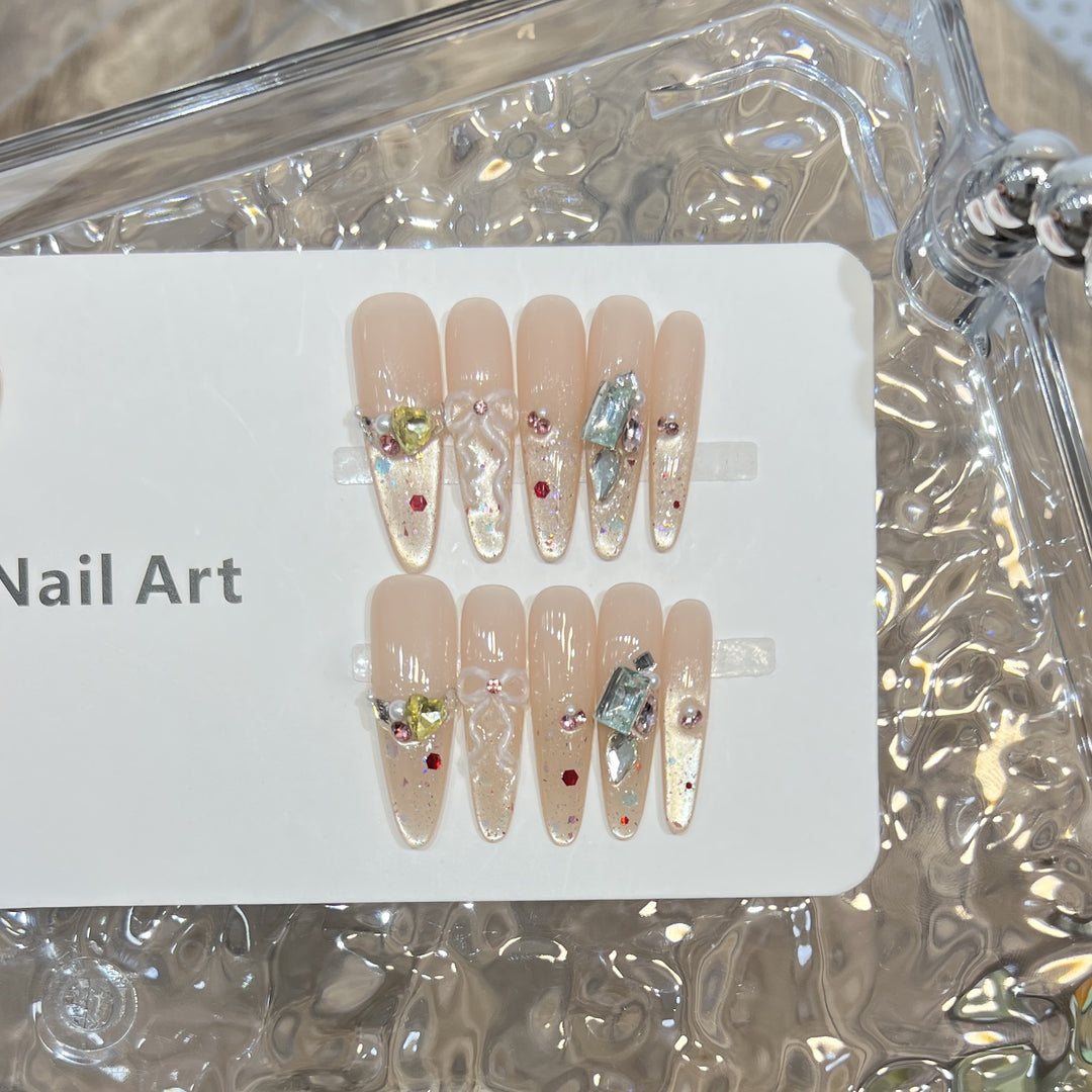 Glamouröse mit Strass verzierte Press-On Nagelset