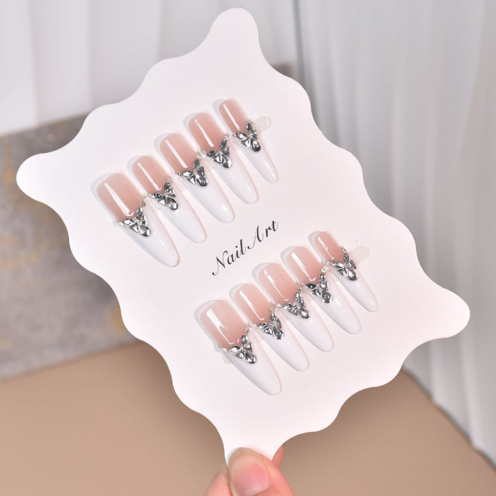 Glamouröse Stiletto Press-On Nagelset Karnz