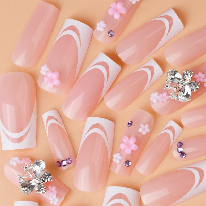 Dekorative Floral Nagelverlängerungen Karnz