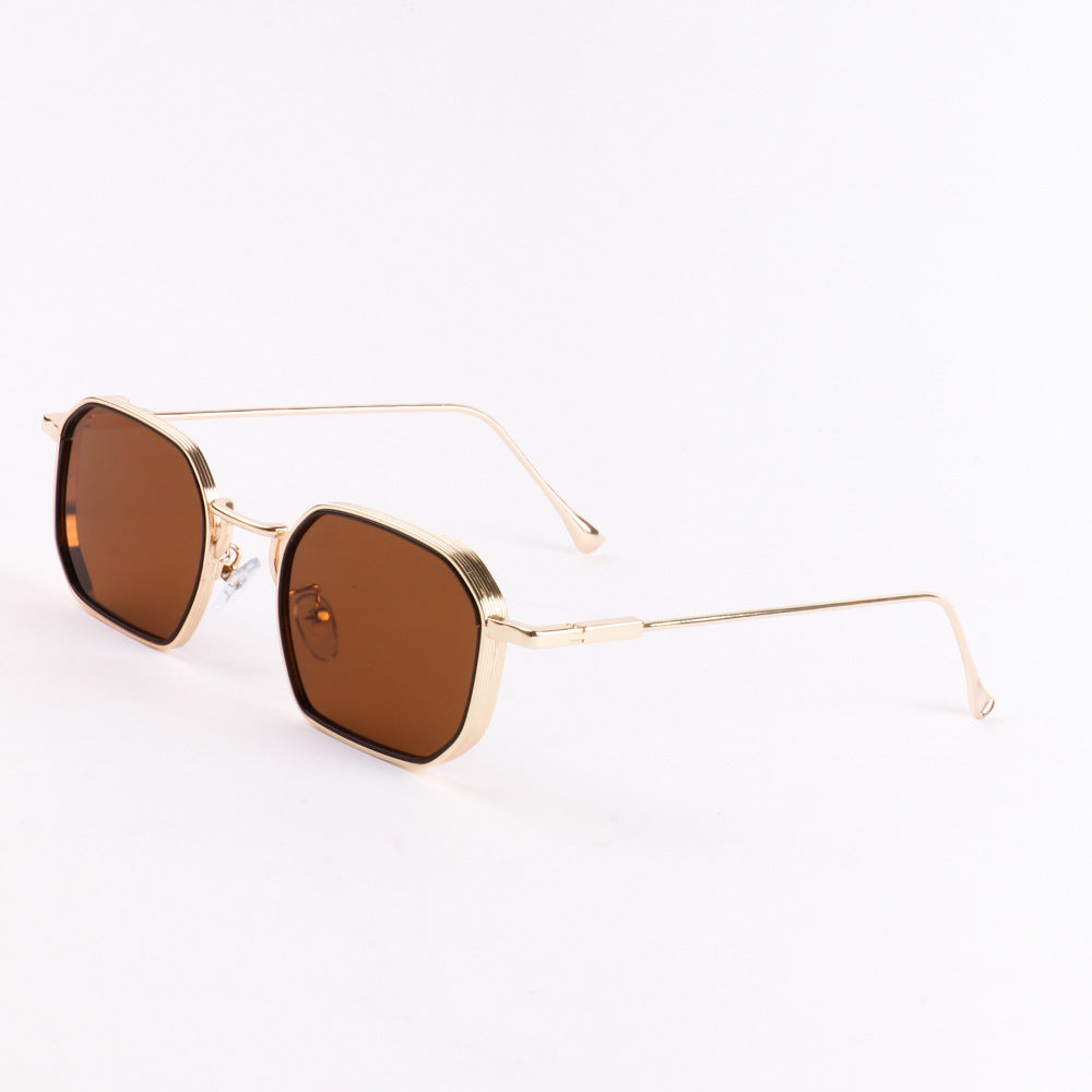 Damen modische Sonnenbrille mit stilvollem, eckigen Rahmen und UV-Schutz Karnz