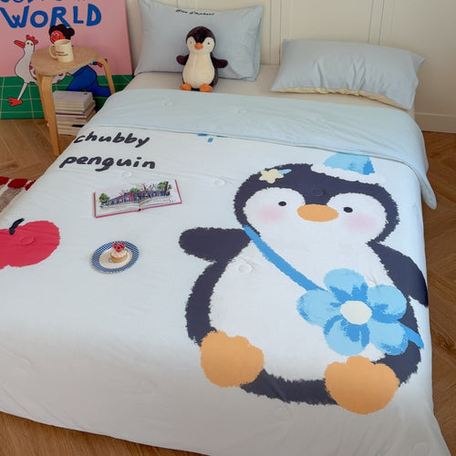Kinder-Steppbett mit niedlichem Hunde-Print, atmungsaktiver Mikrofaserfüllung und leichter Punktsteppung