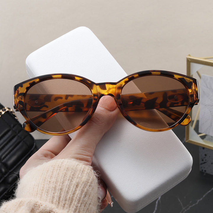 Damen Cat-Eye Sonnenbrille mit exotischem Design und robustem Rahmen Karnz