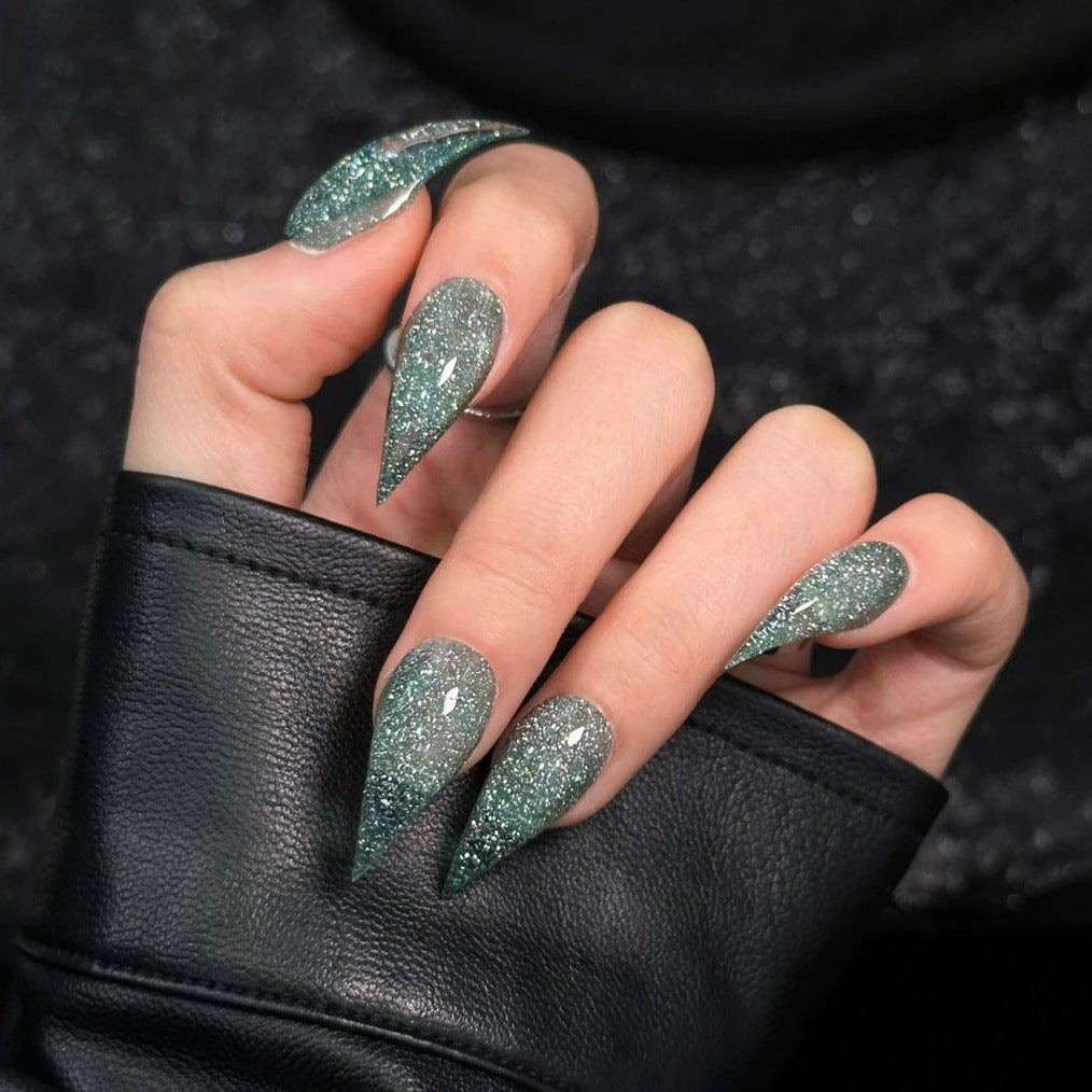 Stiletto Press-On Nagelverstärkungen mit Edelsteinakzenten
