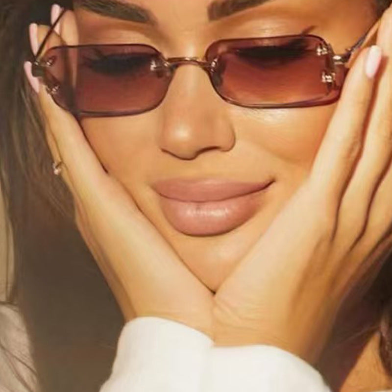 Damen quadratische Sonnenbrille mit hochwertigem Metallrahmen Karnz