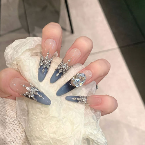Nail Art Karnz