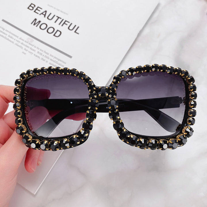 Glamouröse mit Strass besetzte Oversized-Sonnenbrille Karnz