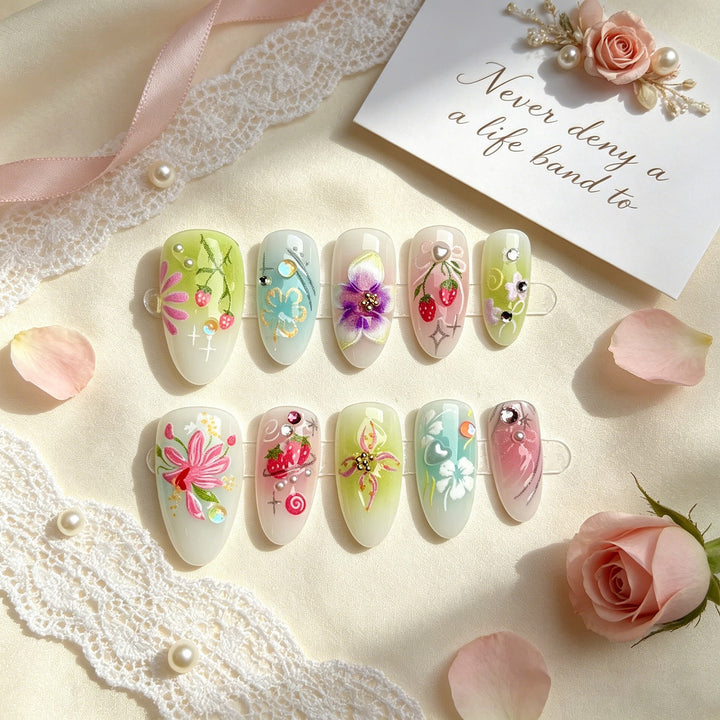 Künstlerisches Floral Press-On Nagelkunst Set