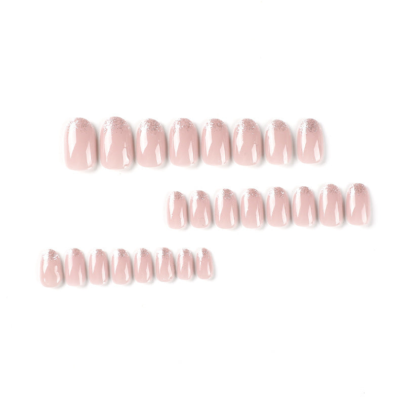 Kunstvolle Nagellack-Applikationen mit elegantem Glitzer-Finish Karnz