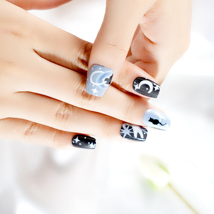 Künstlerisches Themen-Press-On-Nagelset Karnz
