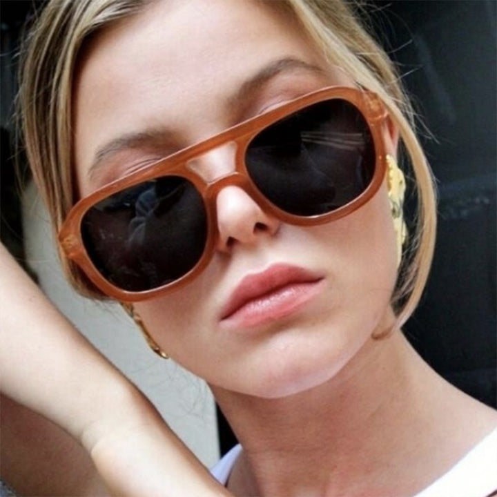 Damen modische Sportsonnenbrille mit breitem, flexiblen Rahmen Karnz