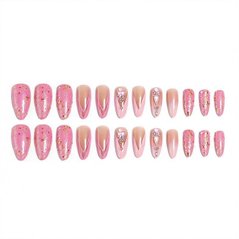 Kreative Nagelspitzen Karnz