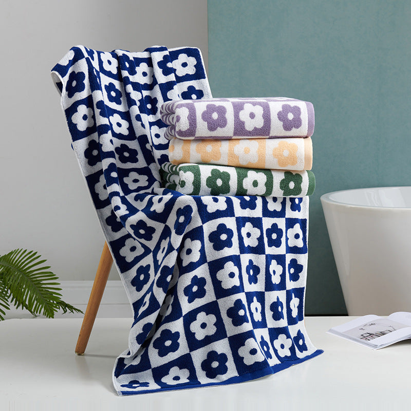 Damen Luxuriöses Frottee-Badehandtuch mit Blumenmuster Karnz