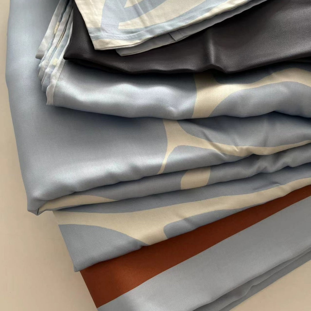 Atmungsaktives Baumwoll-Bettbezug-Set mit Aquarell-Pinselstrich-Muster