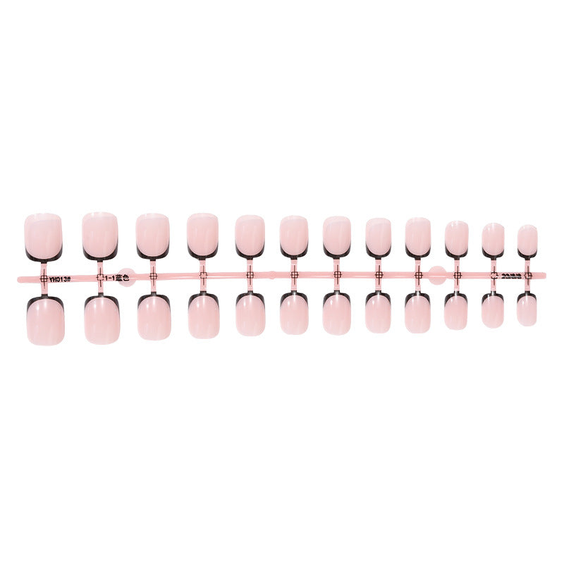 Elegante French Tip Press-On Nagelkollektion Karnz