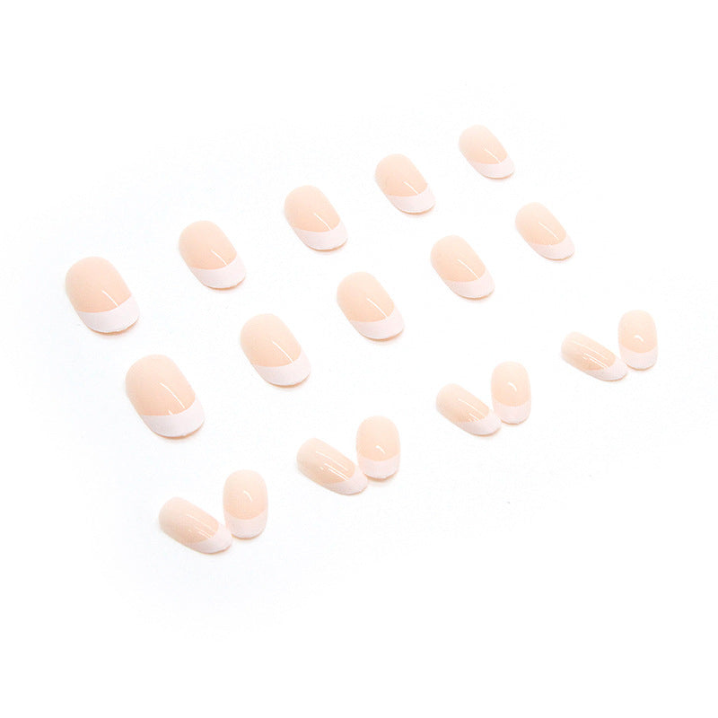 Stylische French Tip Acryl Nagelverlängerungen Karnz