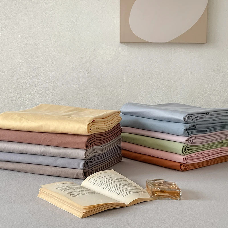 Wendbare Baumwoll-Satin-Bettwäschegarnitur mit seidig-mattem Finish und Hotelverschluss