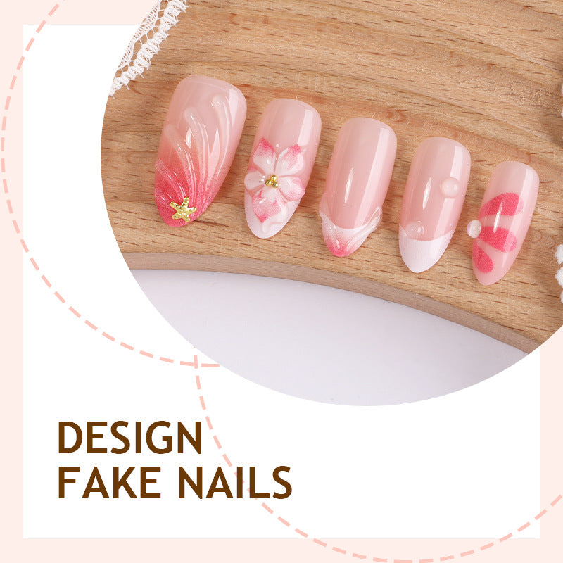 Kunstnagelset mit floralem Design und zartem Farbverlauf Karnz