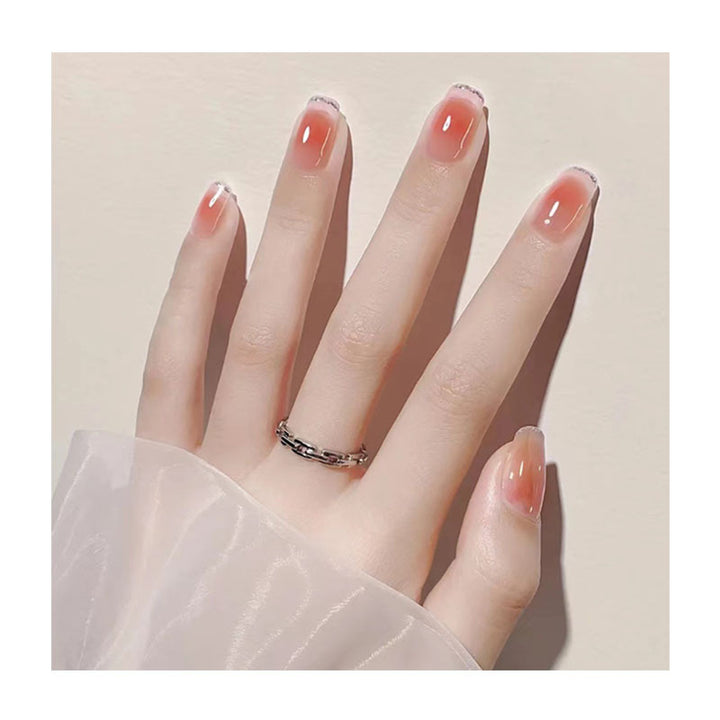 Elegante French Tip Nagelkunst