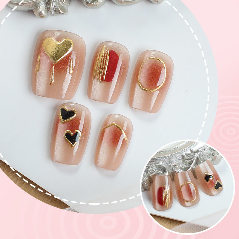 Elegantes Herz-Themen Press-On Nagelkunstset