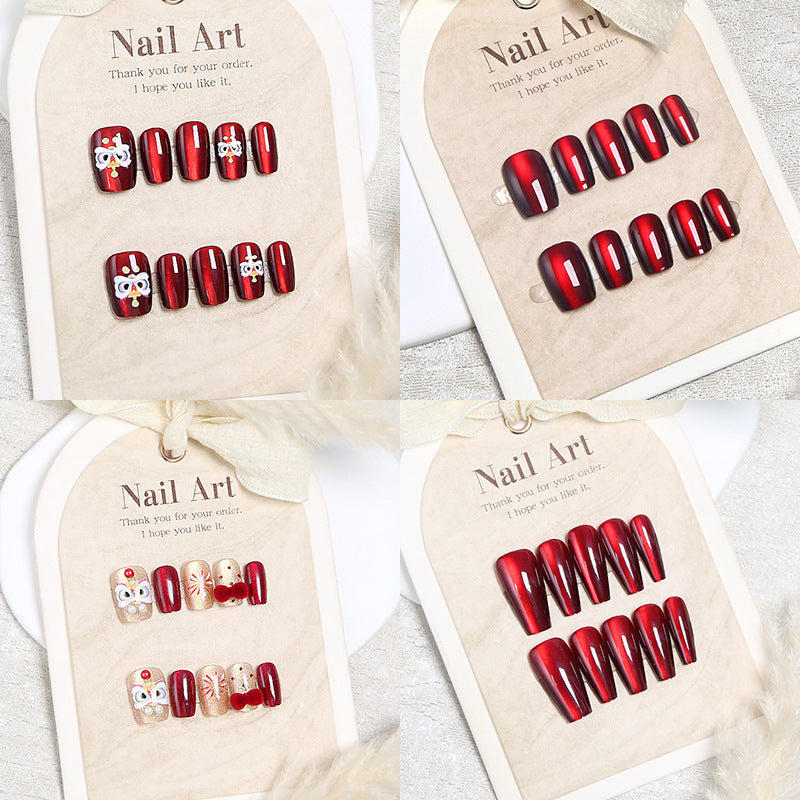 Künstlerisches dekoratives Press-on-Nagelset