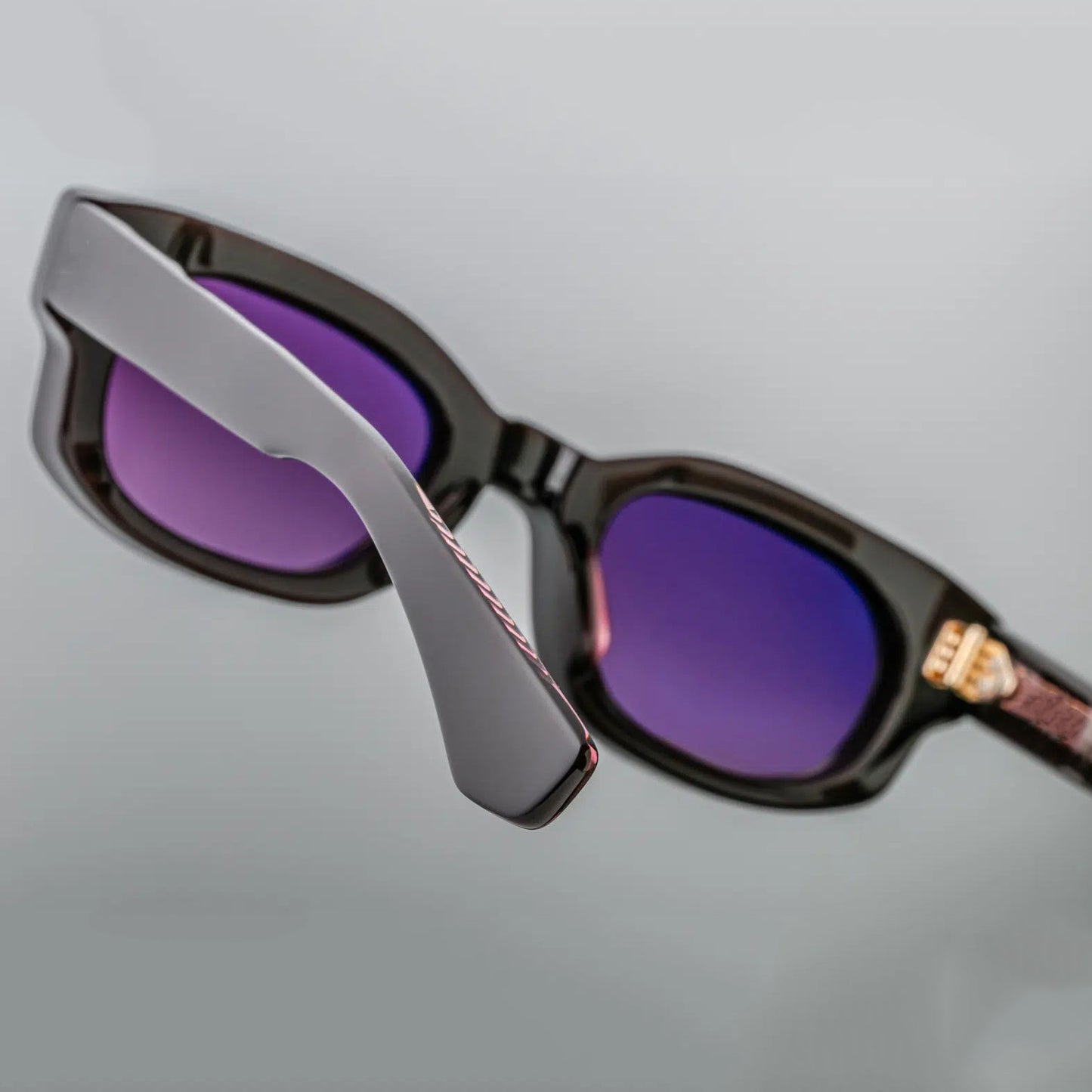 Damen Sonnenbrille im modernen High-Definition Design Karnz