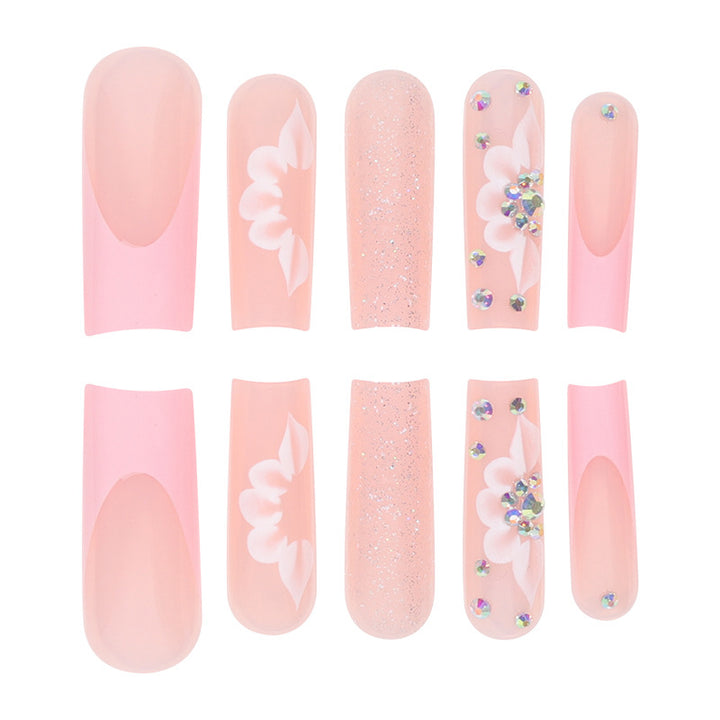 Glamouröses Floral Press-On Nagelset Karnz