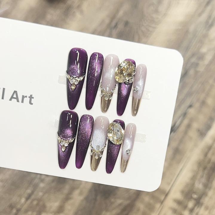 Elegante Stiletto Press-On Nagelset mit dekorativen Juwel-Akzenten Karnz