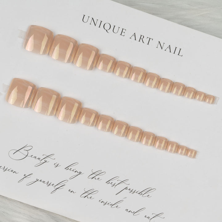Luxuriöse Nagelkunst