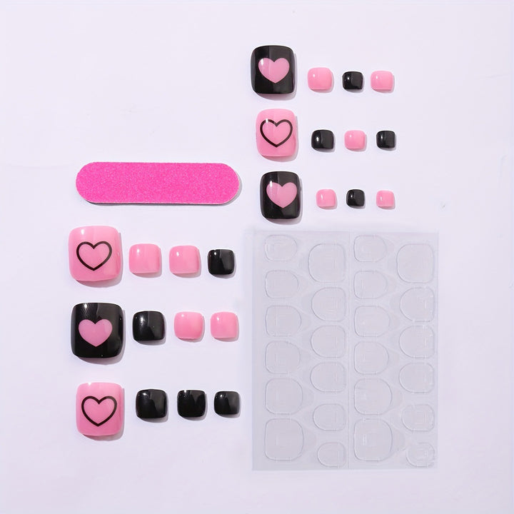Kreatives Nagelkunst Set mit Herzmustern Karnz