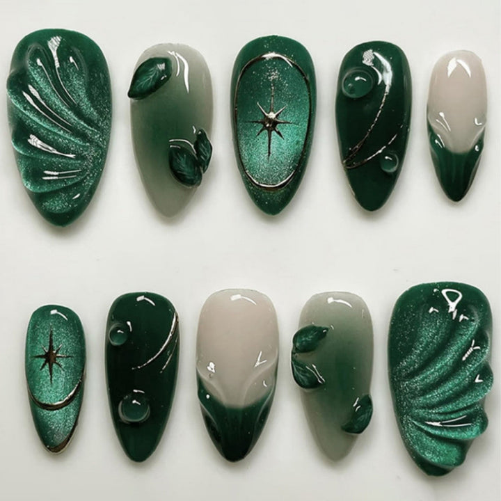Kunstnägel mit botanischen Motiven Karnz