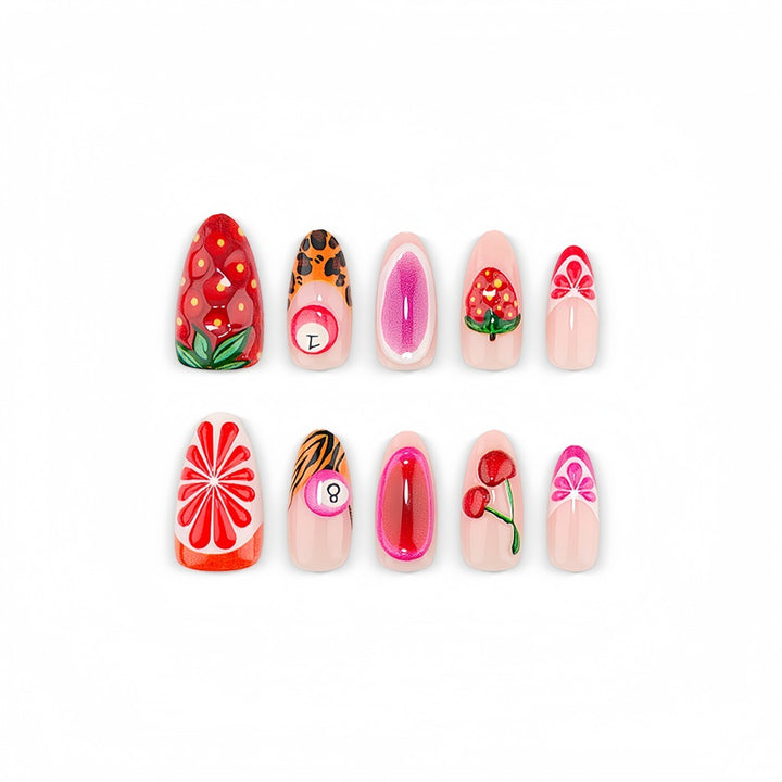 Kunstnagelset mit Fruchtmotiven Karnz