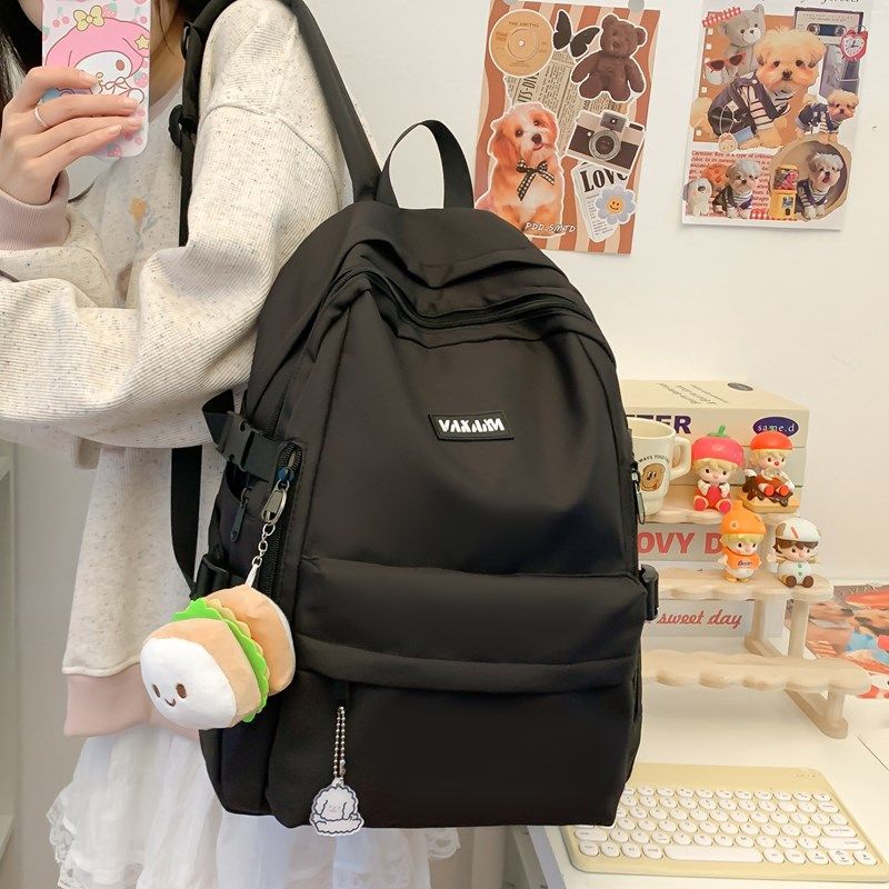 Verspielter Rucksack im Cartoon-Stil