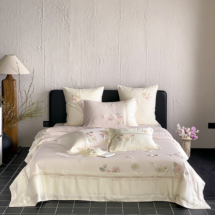 Seidenmischung Botanisch Bestickte Bettwäsche Set mit Satin Border & Dekorativen Kissenbezügen