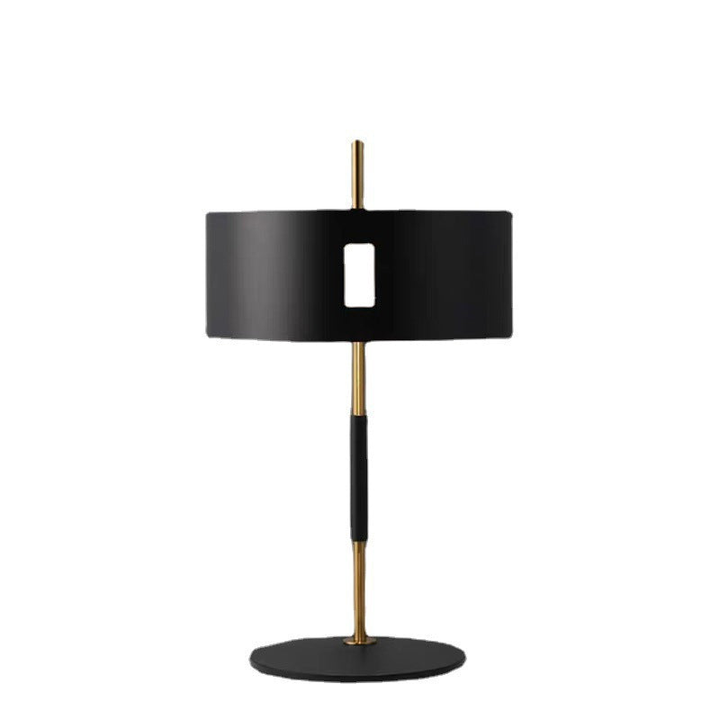 Moderne Tischlampe mit stilvollem Design