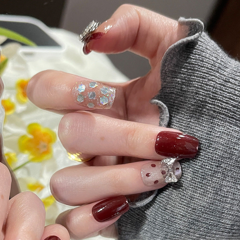 Festives Glitzerndes Press-On-Nagelset Karnz
