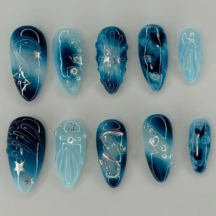 Künstlerische ozeanische Press-On-Nagelkunst Karnz