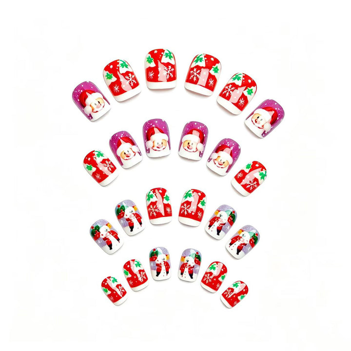 Kunstnägel mit Festlichem Weihnachtsmann-Design Karnz